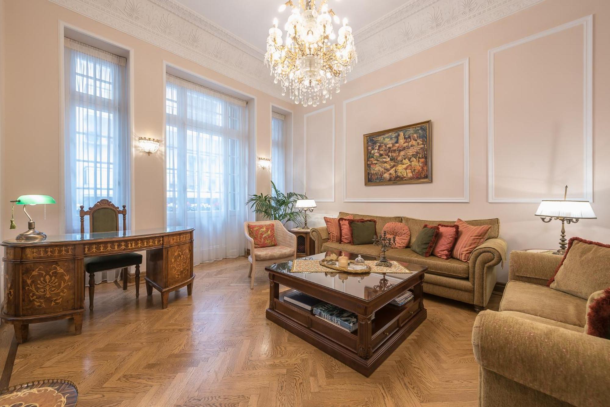 The Rare Luxury Gem Near Syntagma, Kolonaki Square Apartment Athena Bagian luar foto
