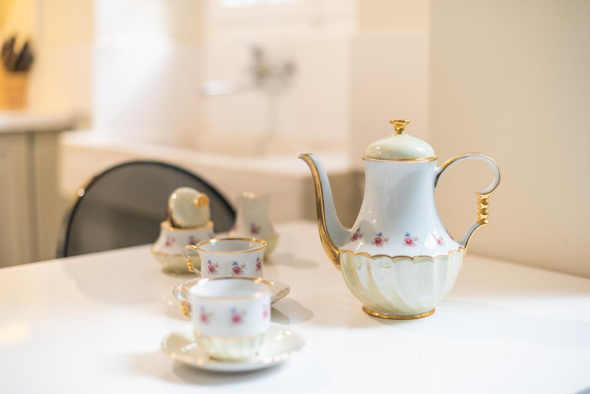The Rare Luxury Gem Near Syntagma, Kolonaki Square Apartment Athena Bagian luar foto