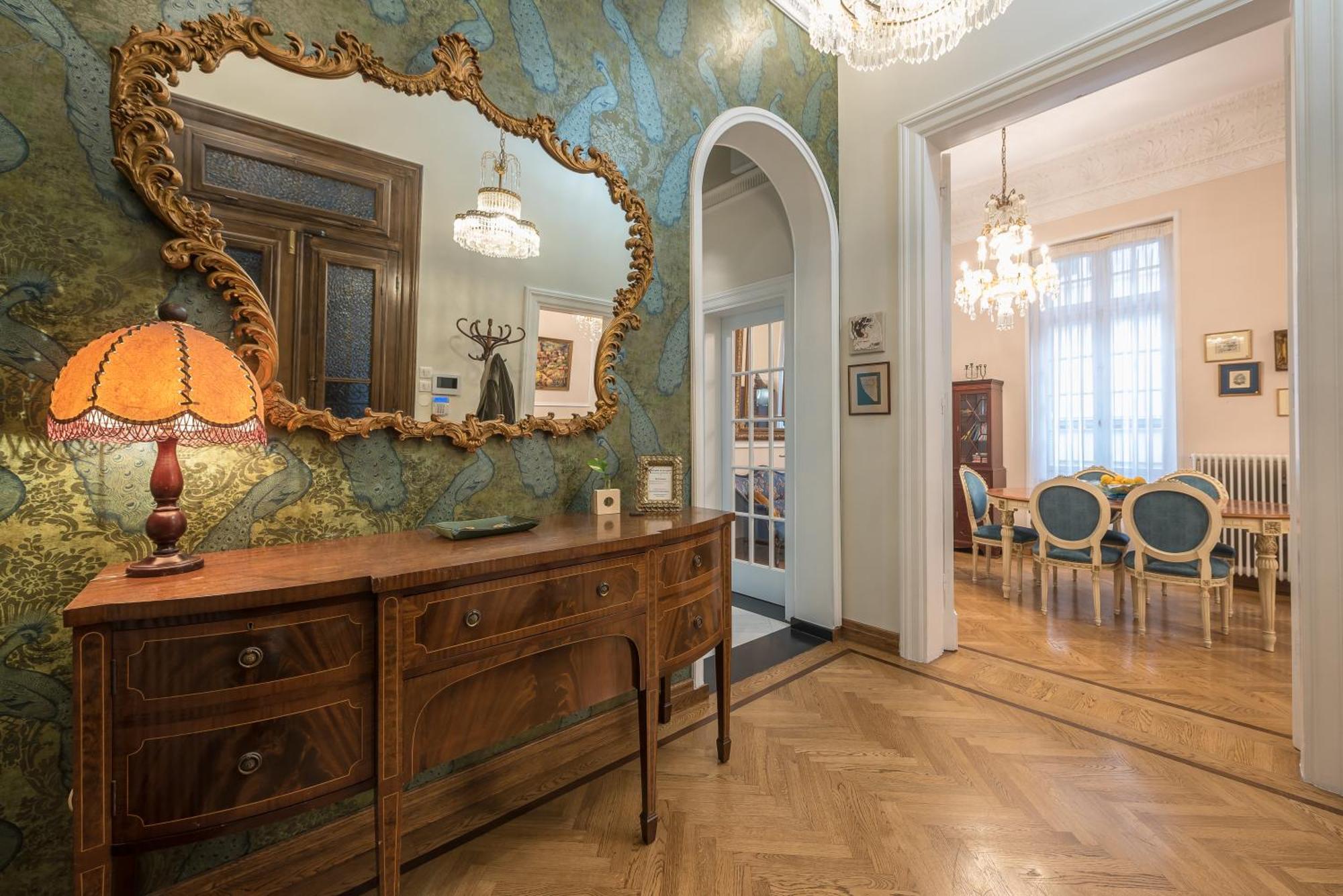 The Rare Luxury Gem Near Syntagma, Kolonaki Square Apartment Athena Bagian luar foto