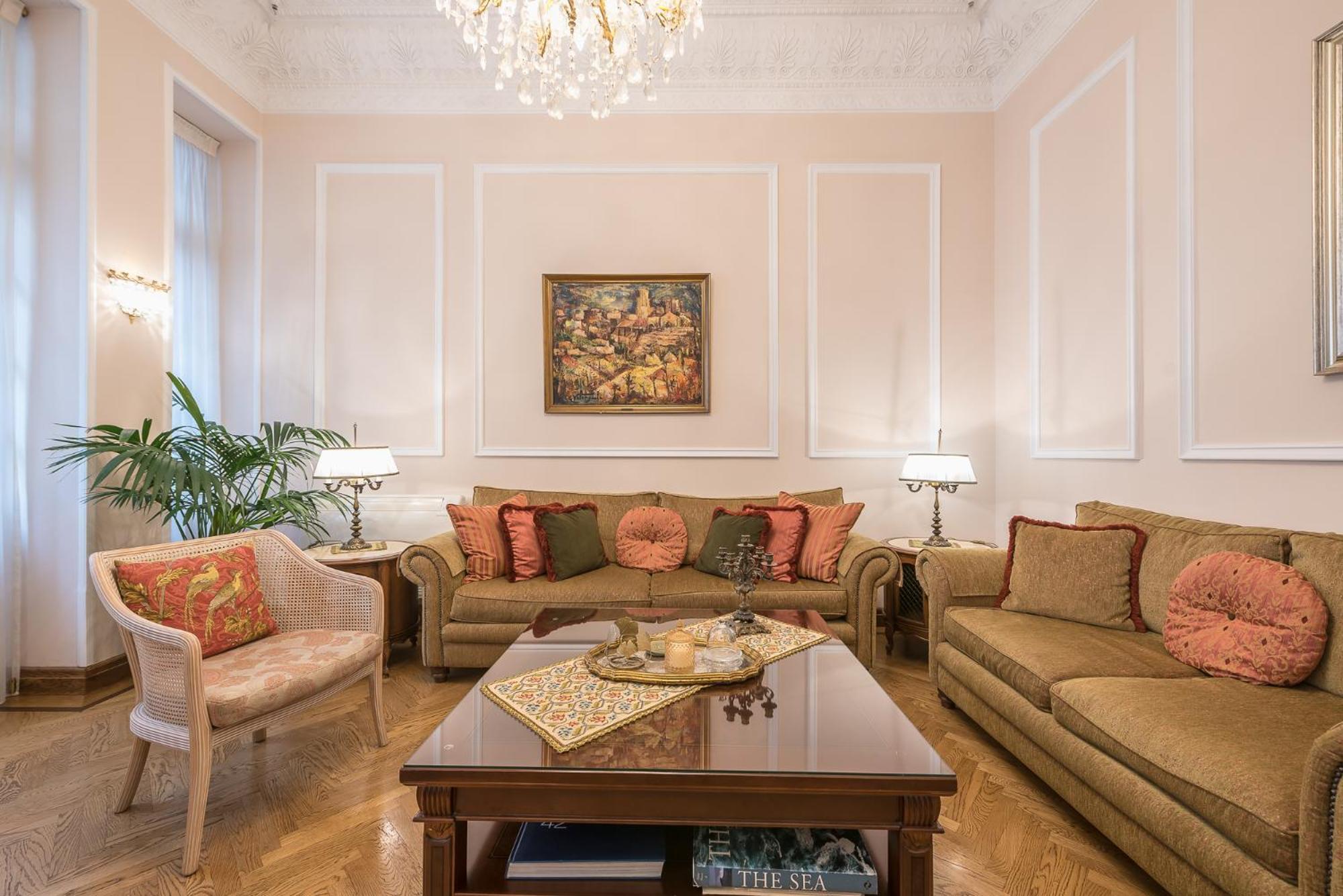 The Rare Luxury Gem Near Syntagma, Kolonaki Square Apartment Athena Bagian luar foto