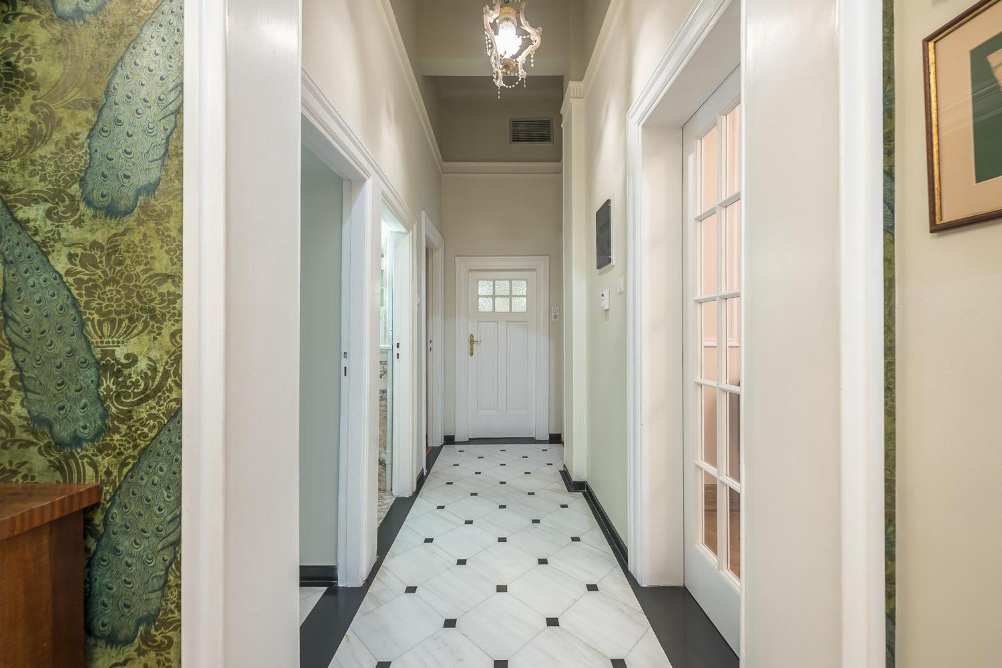 The Rare Luxury Gem Near Syntagma, Kolonaki Square Apartment Athena Bagian luar foto