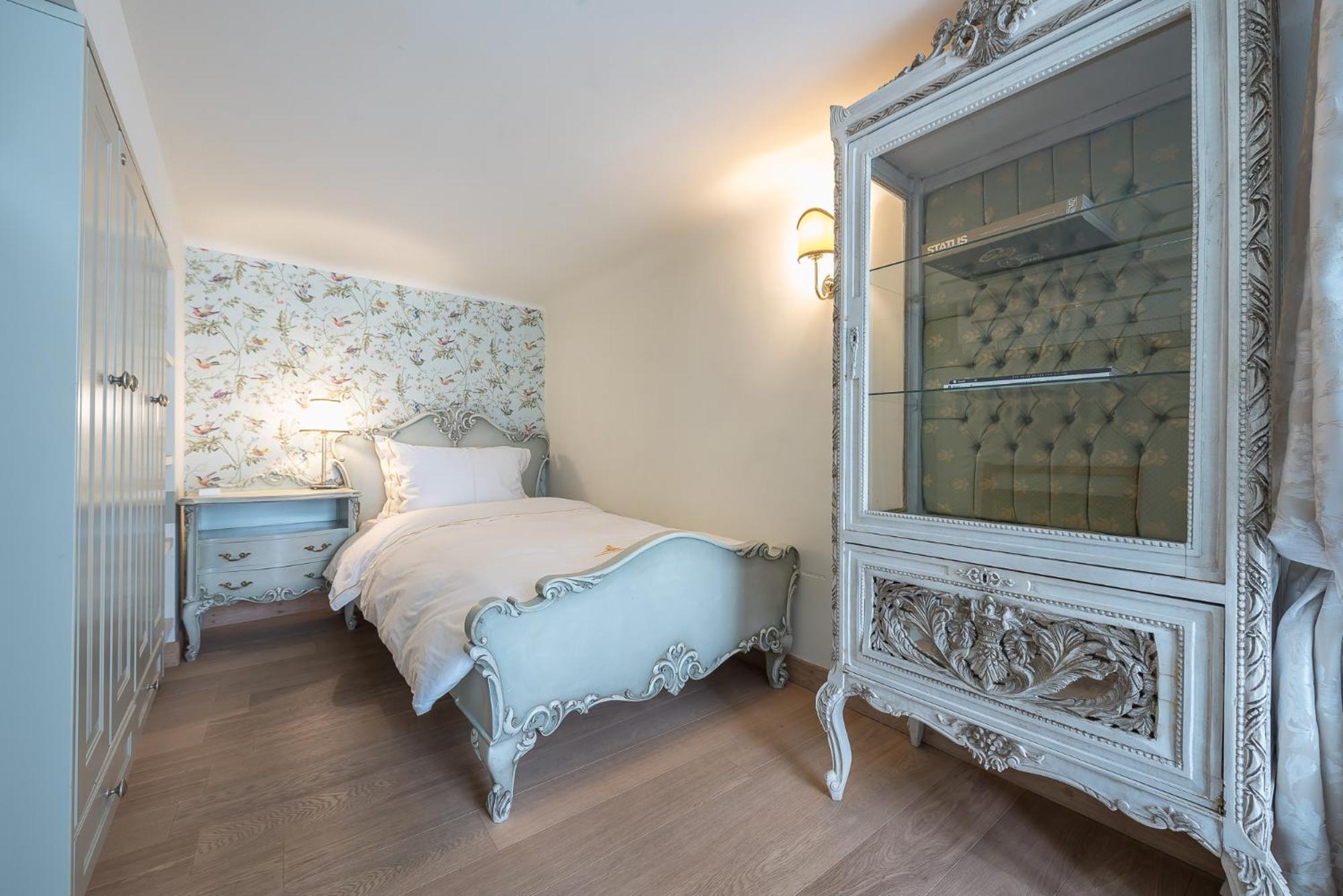The Rare Luxury Gem Near Syntagma, Kolonaki Square Apartment Athena Bagian luar foto