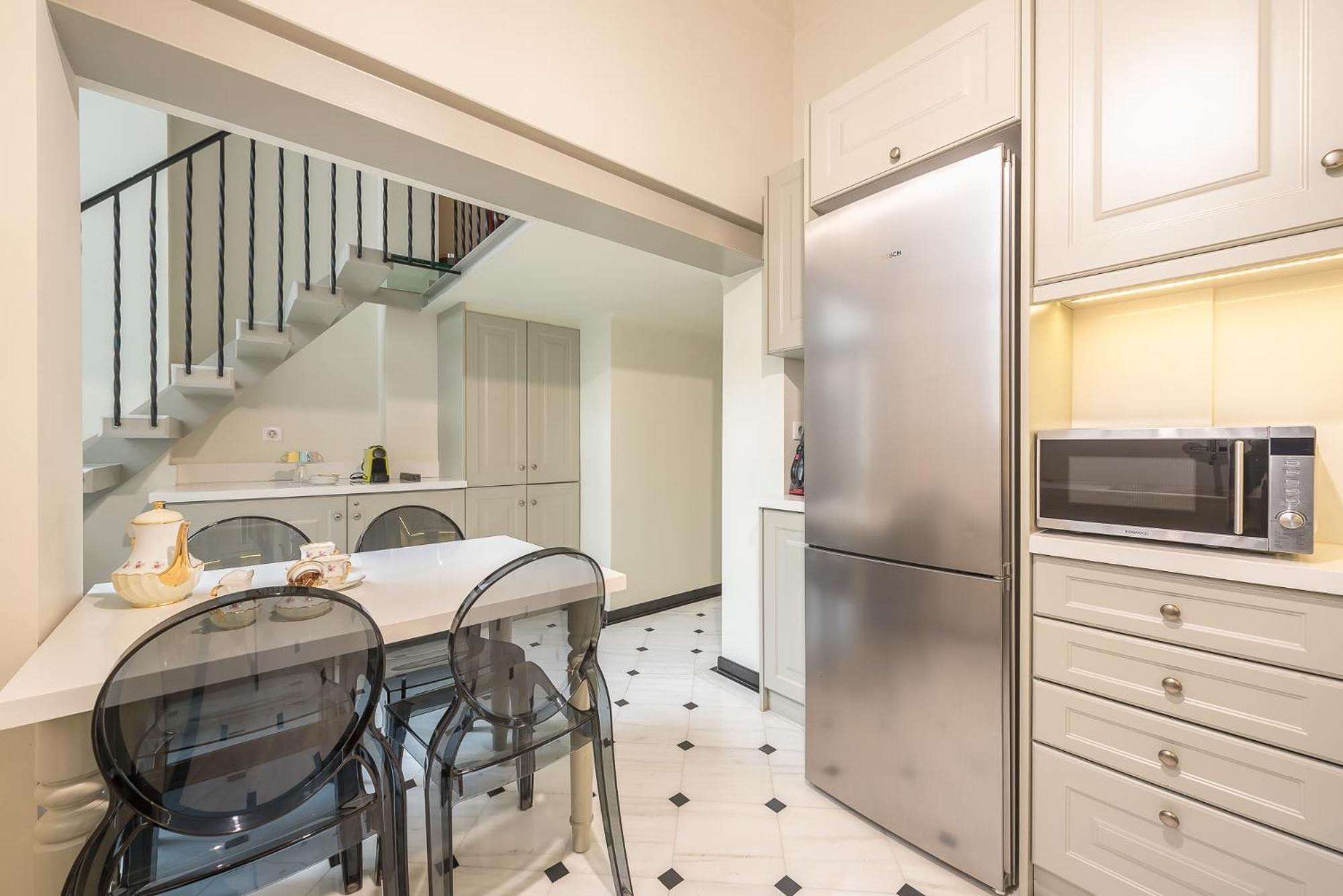 The Rare Luxury Gem Near Syntagma, Kolonaki Square Apartment Athena Bagian luar foto