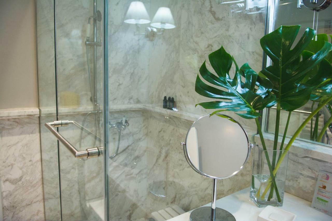 The Rare Luxury Gem Near Syntagma, Kolonaki Square Apartment Athena Bagian luar foto